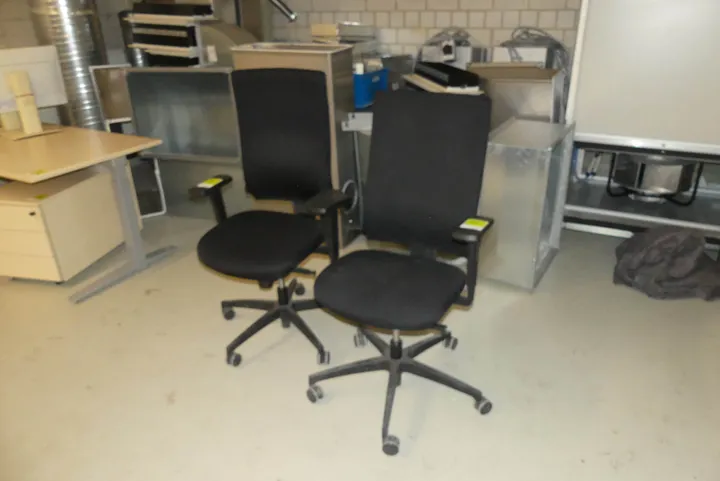 2x Dauphin Bürostuhl